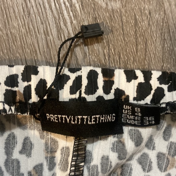 $8 ADD ON PrettyLittleThing Midi Pencil Skirt - Picture 7 of 8